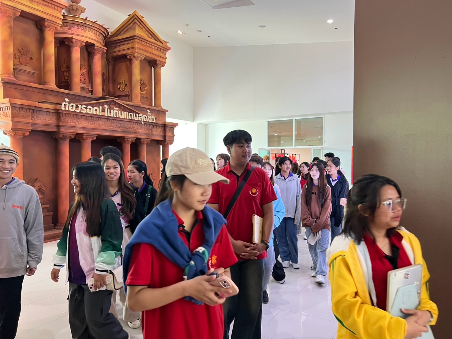 LINE_ALBUM_ดูงานบรรพชีวิน2568_250409_58