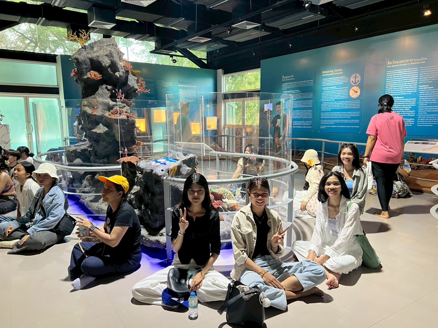 LINE_ALBUM_ศึกษาดูงาน ปี 3 2568_250424_126