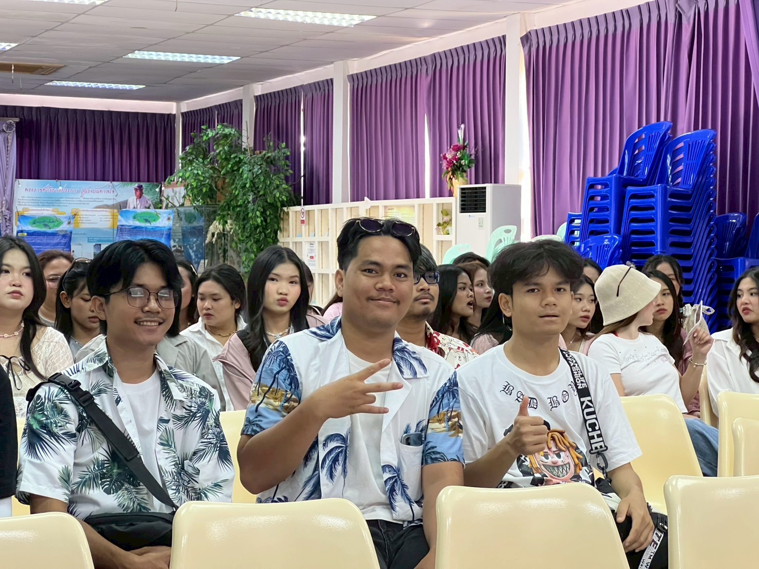 LINE_ALBUM_ศึกษาดูงาน ปี 3 2568_250424_172