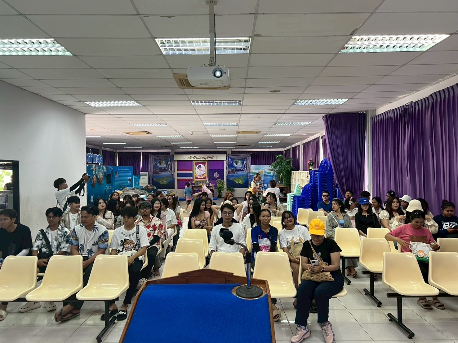 LINE_ALBUM_ศึกษาดูงาน ปี 3 2568_250424_176