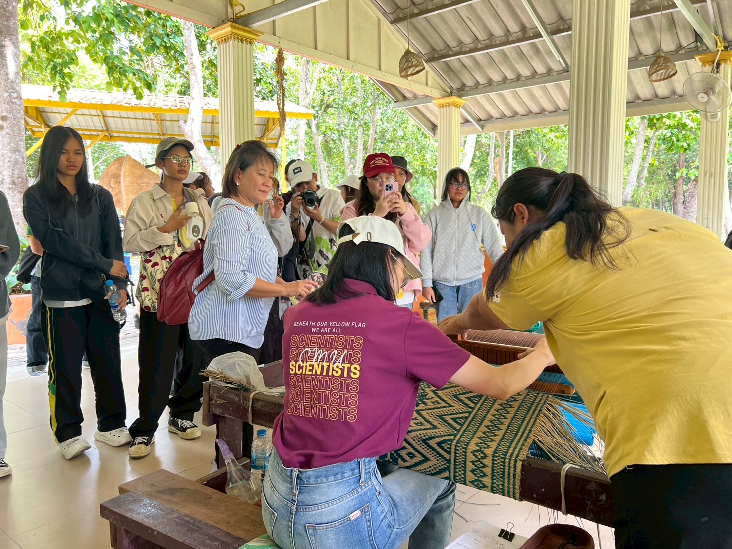 LINE_ALBUM_ศึกษาดูงาน ปี 3 2568_250424_216