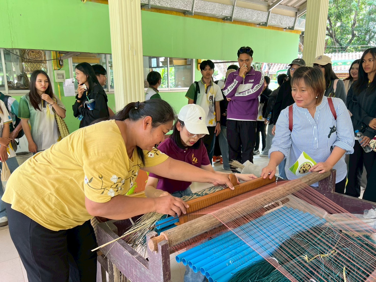 LINE_ALBUM_ศึกษาดูงาน ปี 3 2568_250424_218