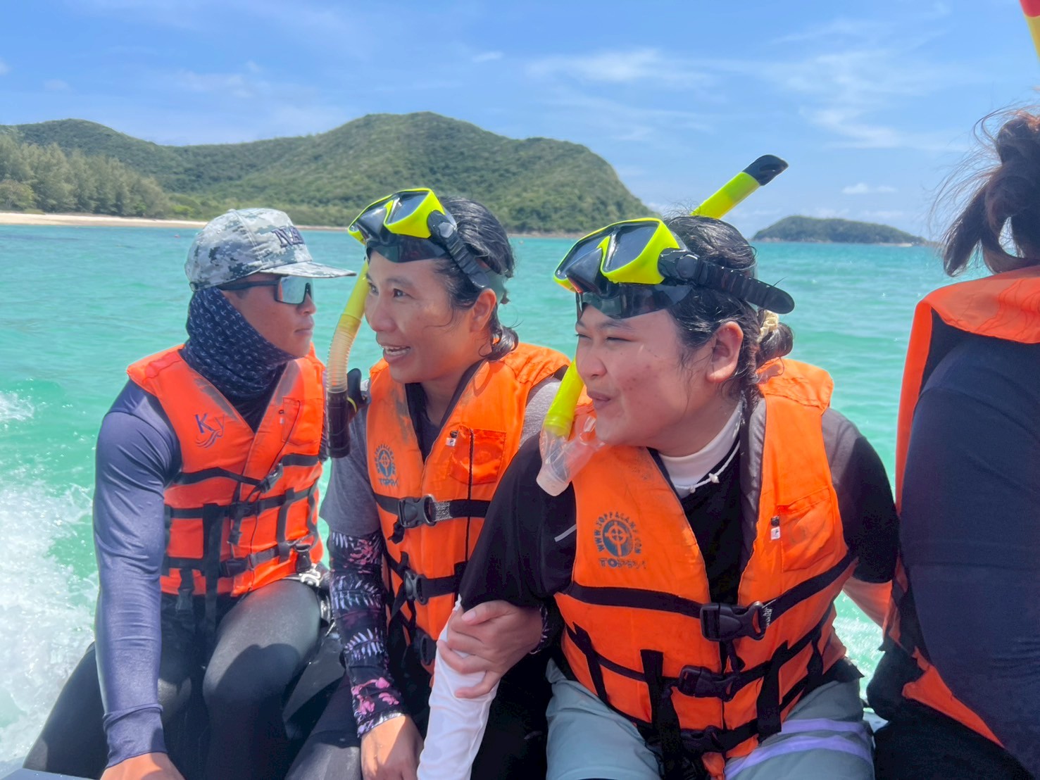 LINE_ALBUM_ศึกษาดูงาน ปี 3 2568_250424_74